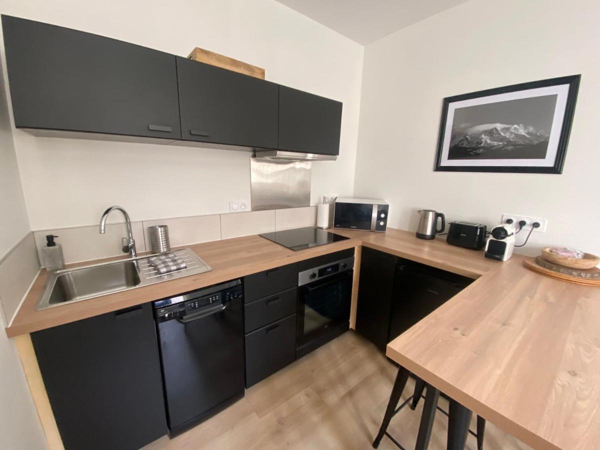 Appartement Le Cote Cour à Barcelonnette Extérieur photo